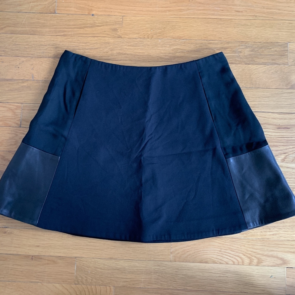 Rag & Bone black w/ leather accent mini skirt 6